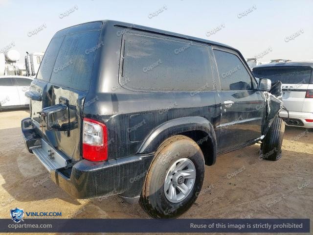 Auction photo