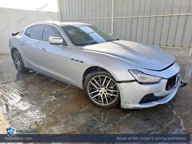 Auction photo