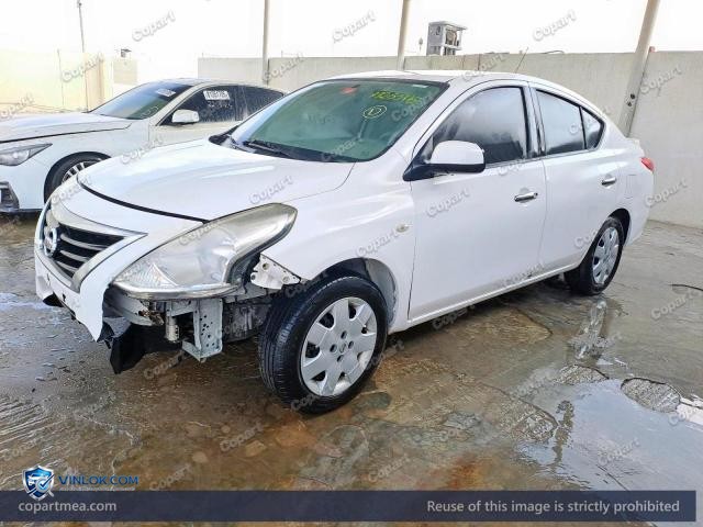 Auction photo