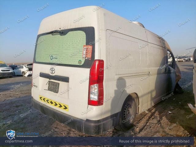 Auction photo