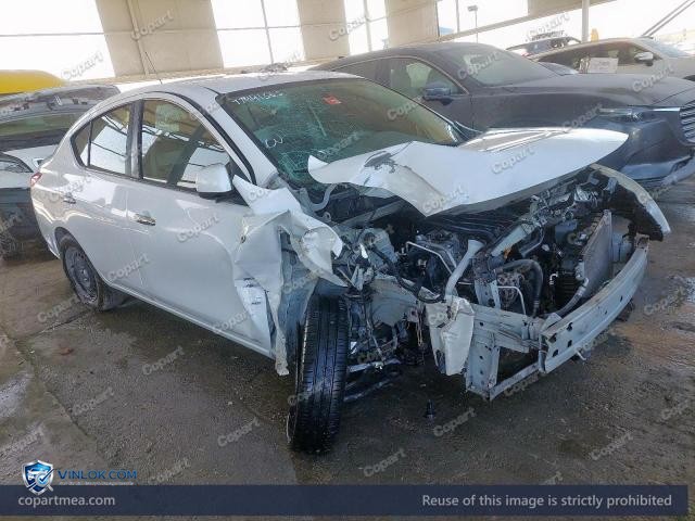 Auction photo
