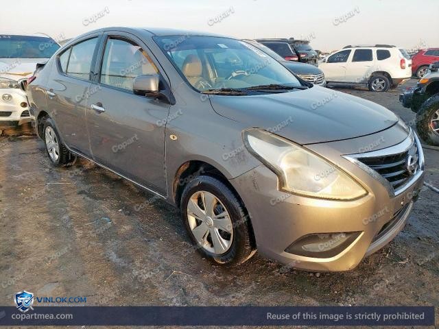 Auction photo
