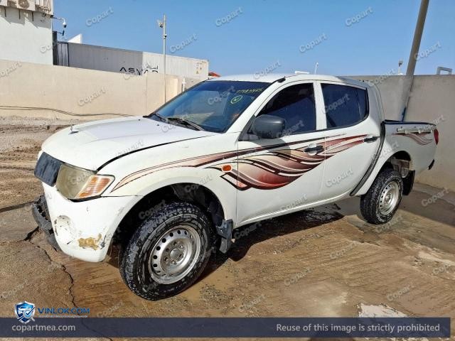 Auction photo