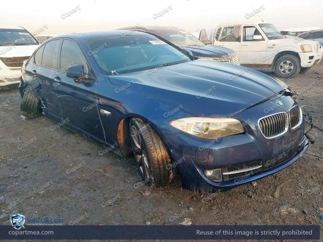 Auction photo