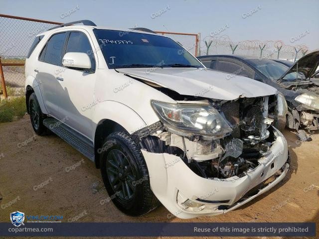 Auction photo