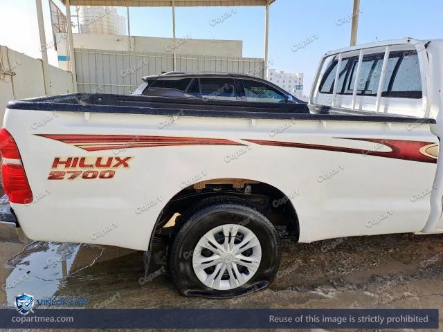 Auction photo