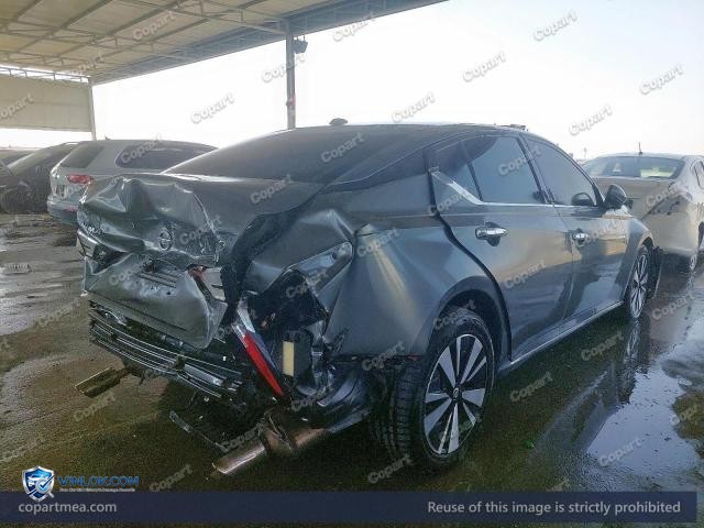 Auction photo