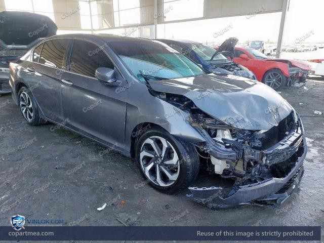 Auction photo