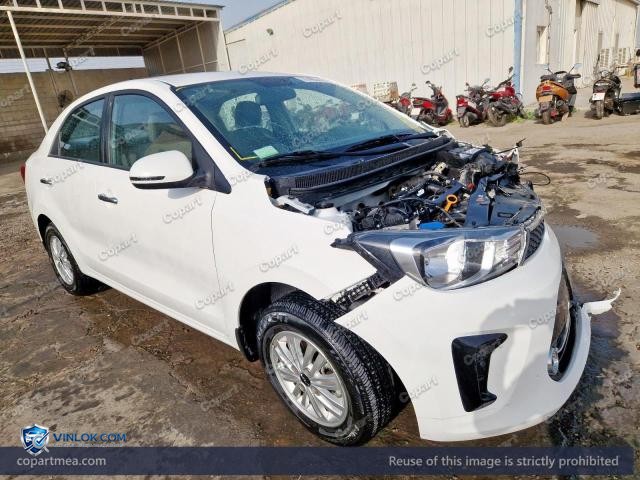 Auction photo