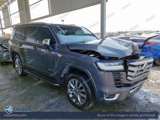 Auction photo