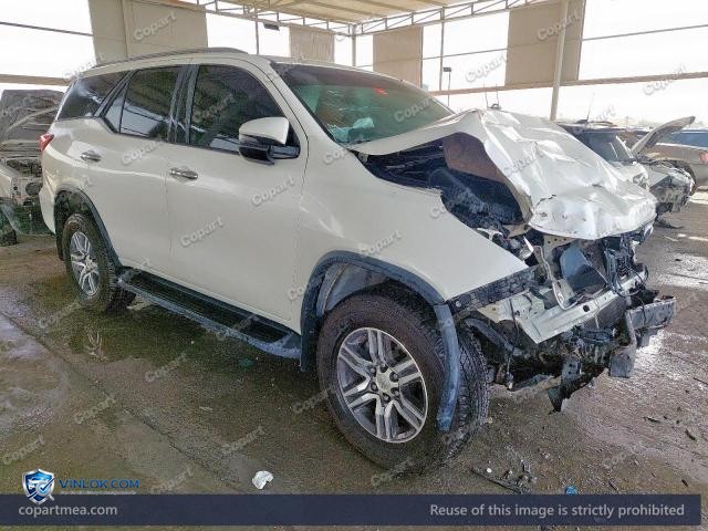 Auction photo