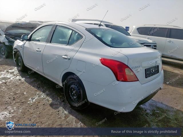 Auction photo
