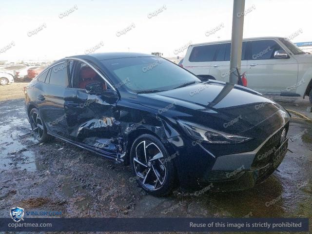 Auction photo