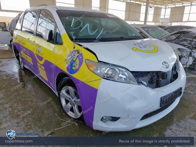 Auction photo