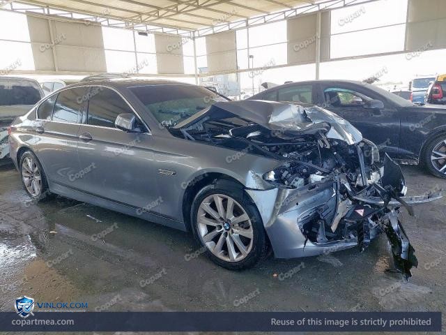Auction photo