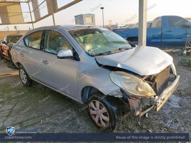 Auction photo
