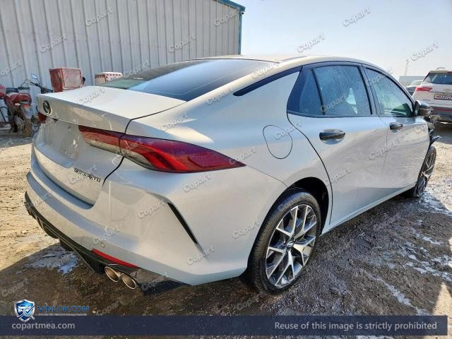 Auction photo