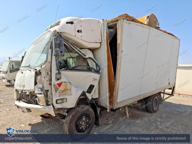Auction photo