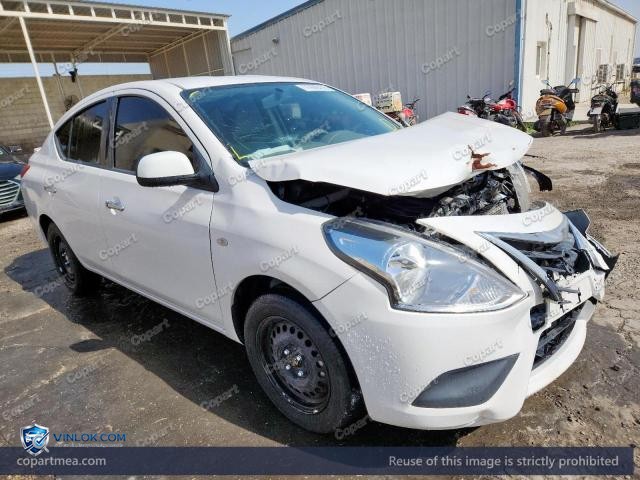 Auction photo