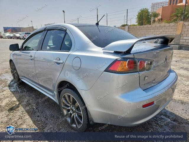 Auction photo