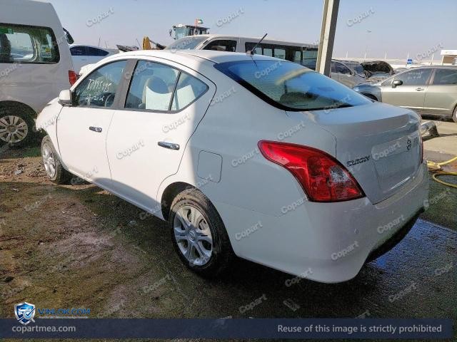 Auction photo