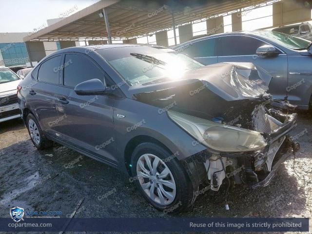 Auction photo