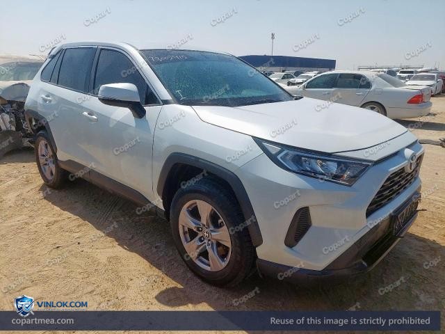 Auction photo