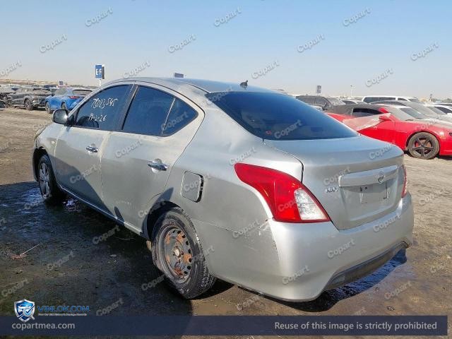 Auction photo