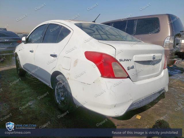 Auction photo