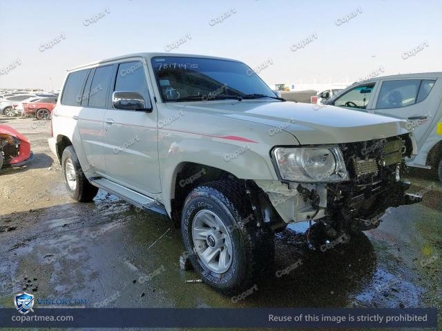 Auction photo