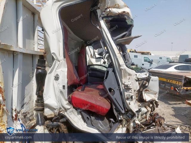 Auction photo
