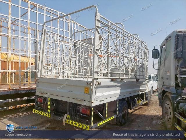 Auction photo
