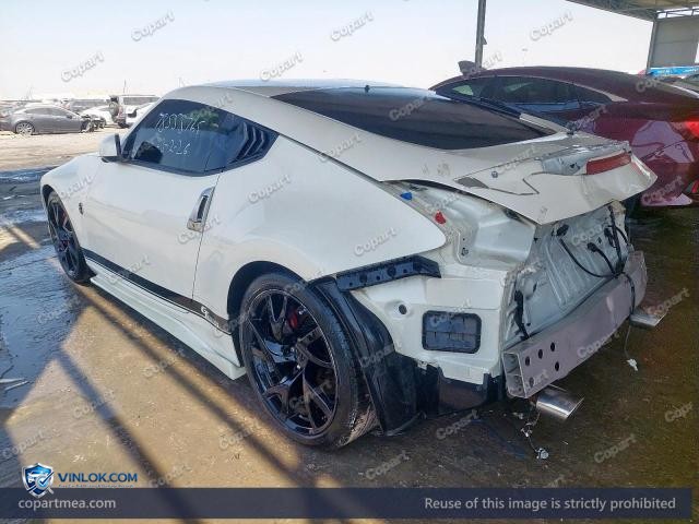 Auction photo