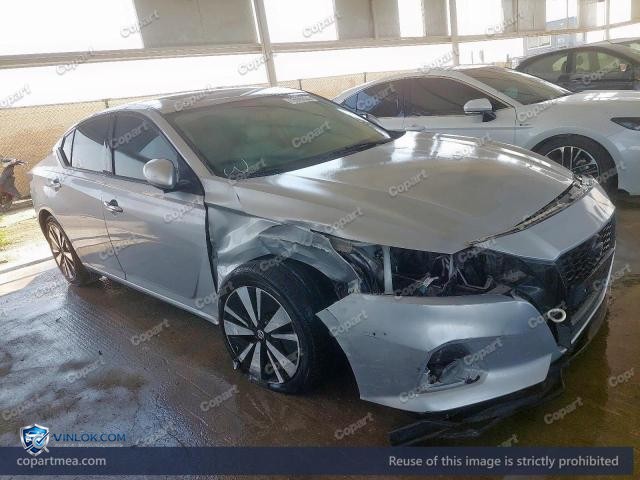 Auction photo