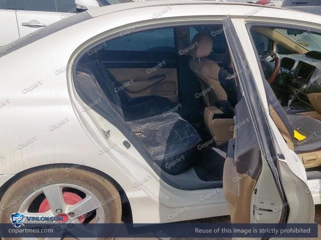 Auction photo