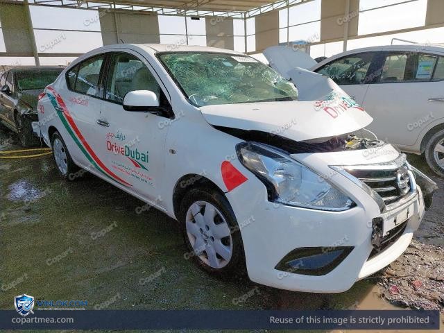 Auction photo