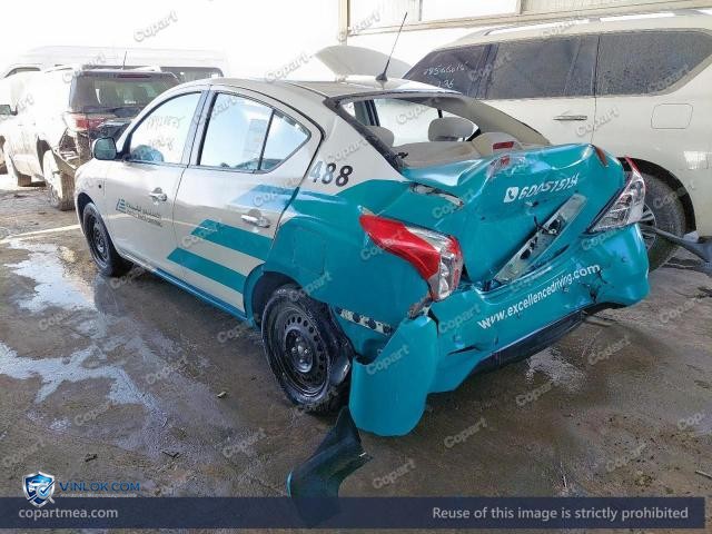 Auction photo