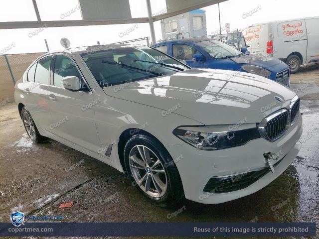 Auction photo