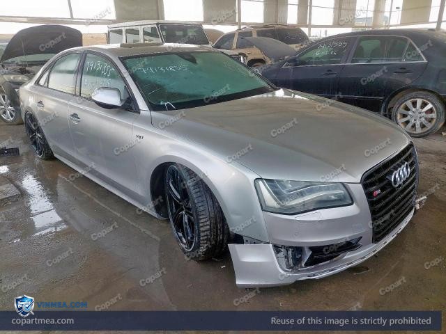 2013 AUDI S8 — Lot 79131855 auction photo