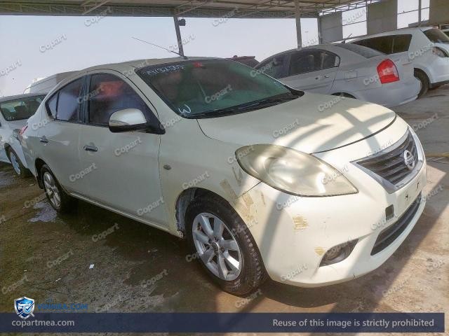 Auction photo