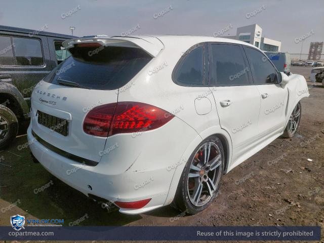 Auction photo