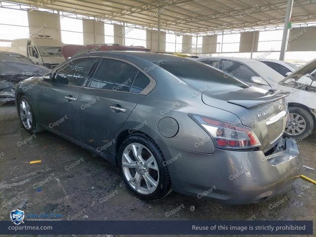 Auction photo