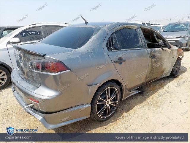 Auction photo