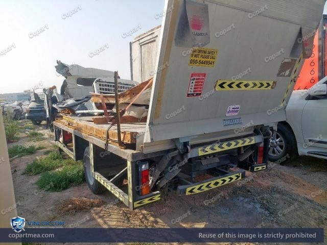 Auction photo