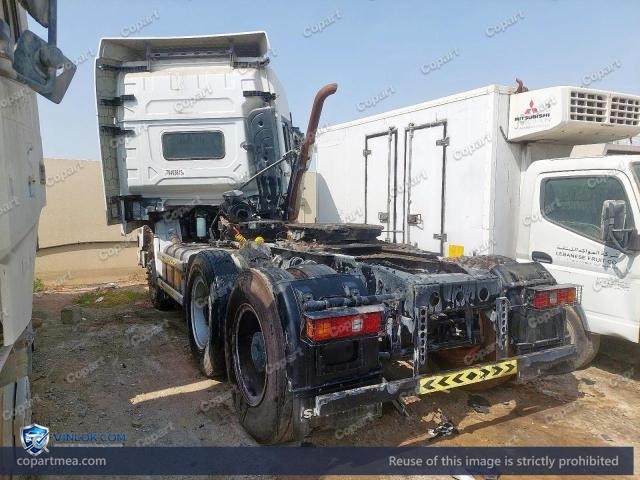 Auction photo