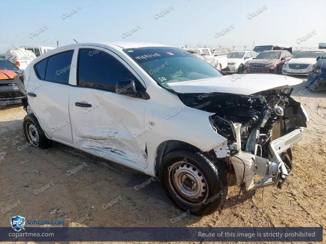 Auction photo