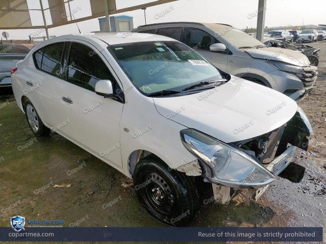 Auction photo