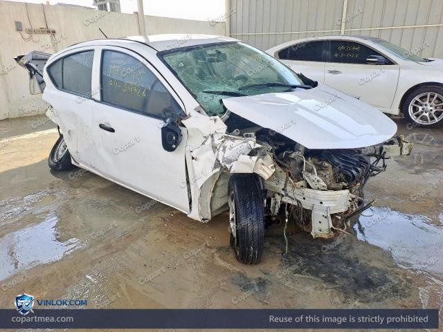 Auction photo