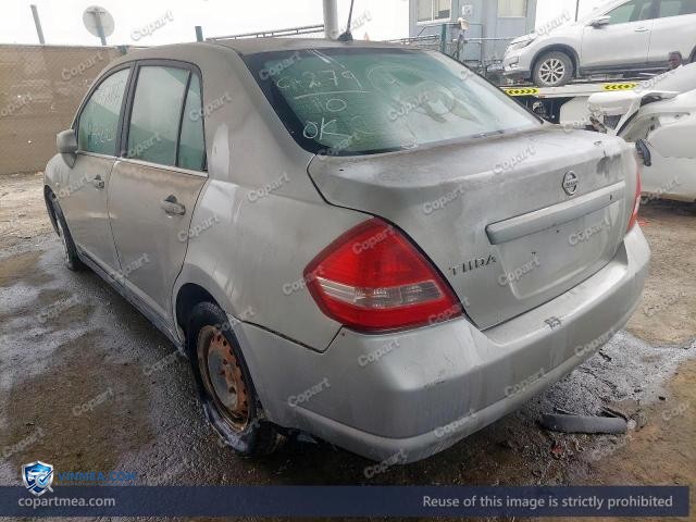 Auction photo