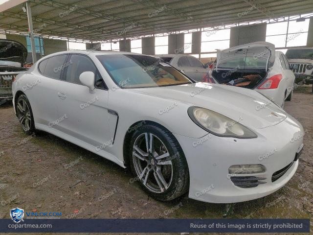 Auction photo